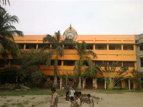 Haludbari High School