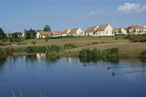 Hangar à Saint-Pathus