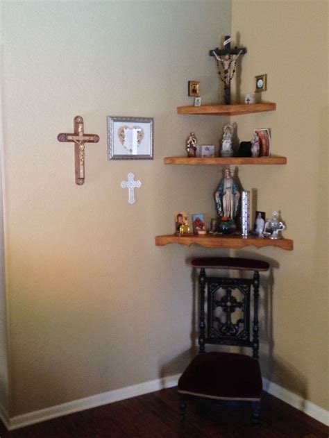 Hanging Shelves in a Small Prayer Room