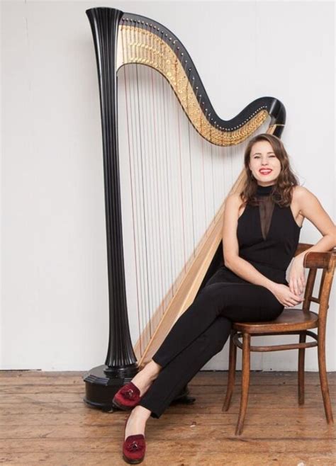 Harpist London - Valeria Kurbatova
