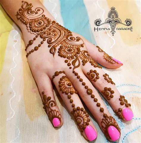 Hennabysidshery | henna artist mehndi artist