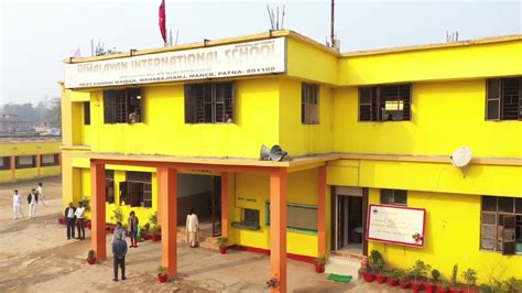Himalayan International School