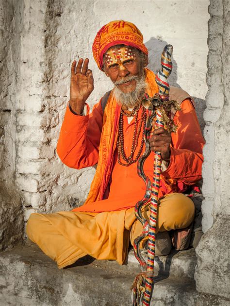 Hindu priest