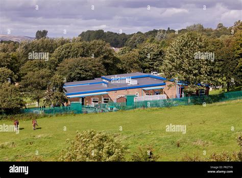 Hodge Clough Primary School Infant Site