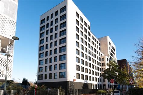 Home Batiment à Clichy