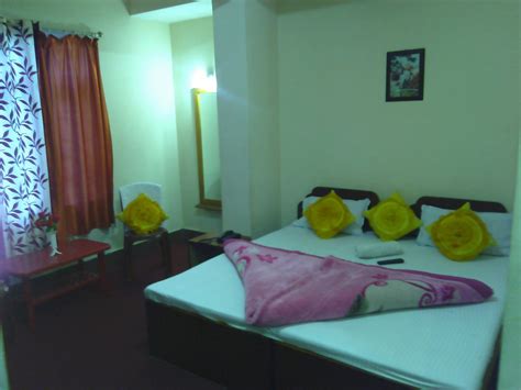 Hotel Pakhala