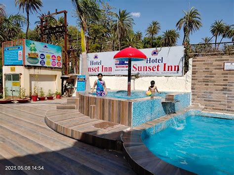 Hotel Sunset Inn Mount Abu With Swimming Pool