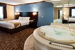 Hotels with Jacuzzi in Room Near Me