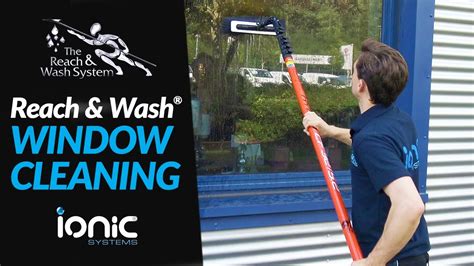 I clean reach and wash window cleaning