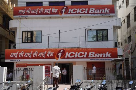 ICICI Bank Bina Etawa-Branch & ATM