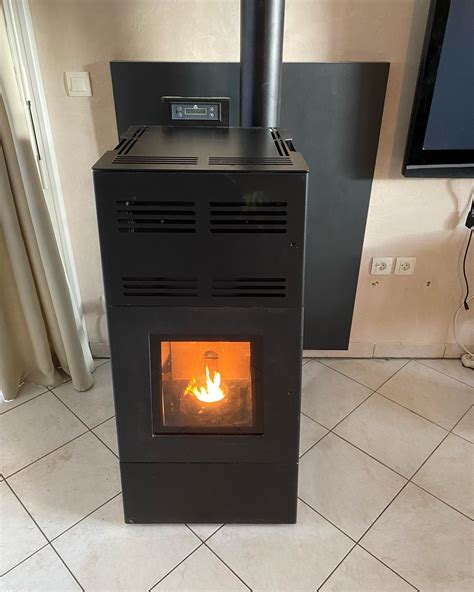 INTERSTOVES 69 à Tarare