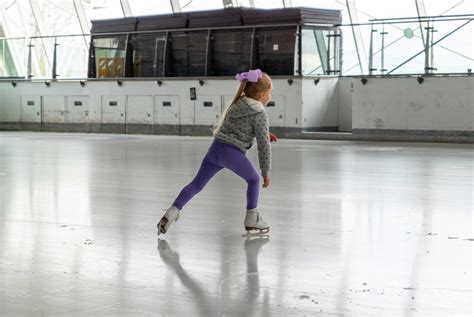 Ice Skating Lessons with Rosie van Someren