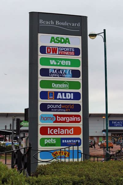 Iceland Supermarket Aberdeen