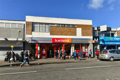 Iceland Supermarket Arnold