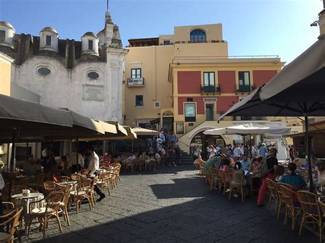 In Piazzetta Naples