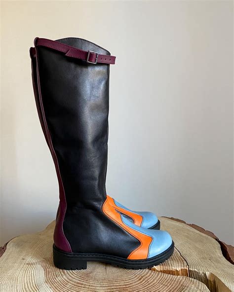 Inga Radikainen Leather Studio 