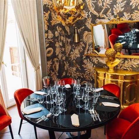 Innovative Restaurant Naples