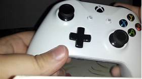 Inspect the LB Button xbox one controller
