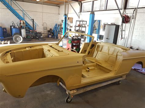 JS CARROSSERIE à Aubenas