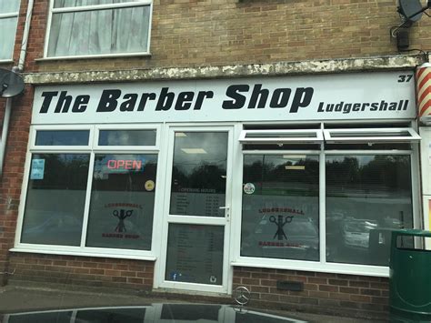 Jackie’s hairdressing at the ludgershall barber shop