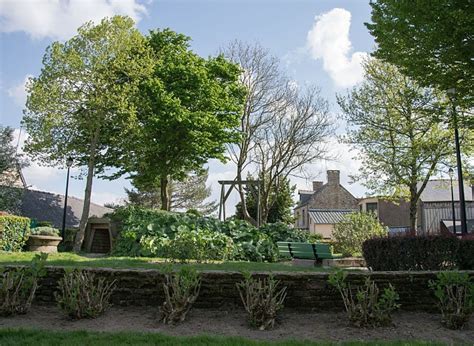 Jardin de la Motte à Bazouges-la-Pérouse