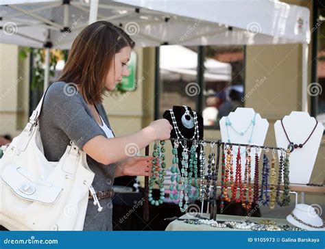 Jewellery Buyer