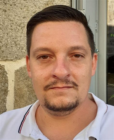 Jonathan Glaudio Informatique à Angles