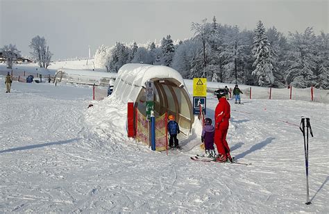Juniorskizirkus Skigebiet Mitterdorf