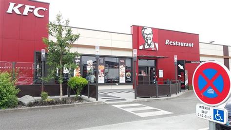 KFC Laval à Laval