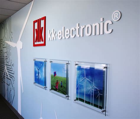 KK Electronic, Studio & E- mitra