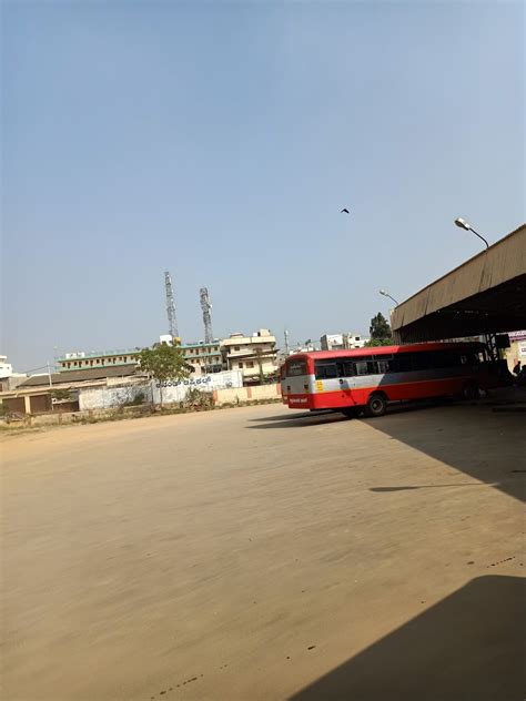 KSRTC Bus Stand, Krishnarajapete [KR Pete]