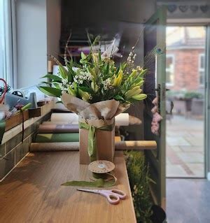 Kate Lister Flower Design