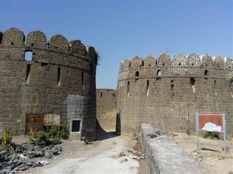 Kille Dharur Fort