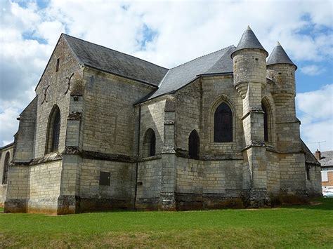 Kirche à Viel-Saint-Remy