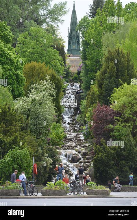 Kreuzberg/Wasserfall (Berlin)