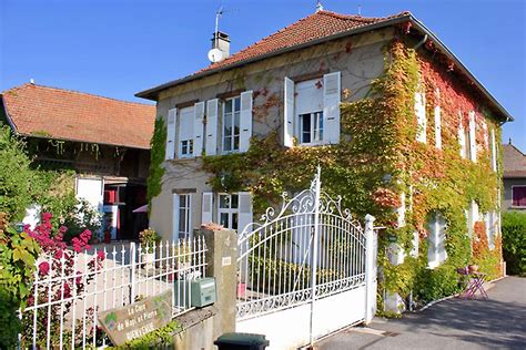 LA CASA DE MAPI ET PIERRE à Dolomieu