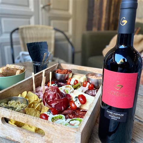 LA COUR CESSERAS à Cesseras