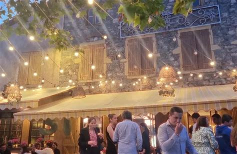 LE GRAND LOGIS à Villerest