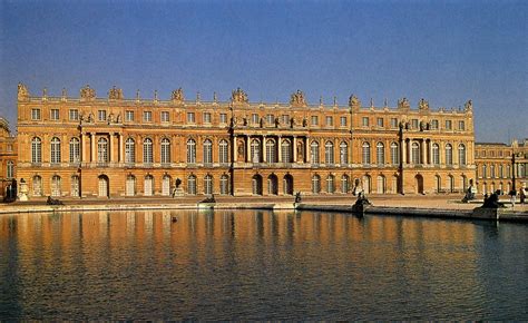 LE MANSART à Versailles