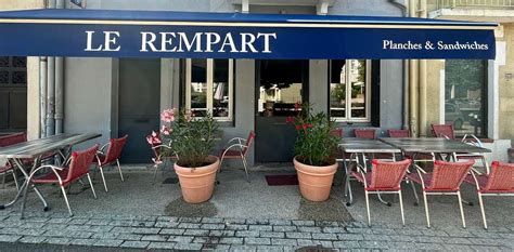 LE REMPART à Montluel