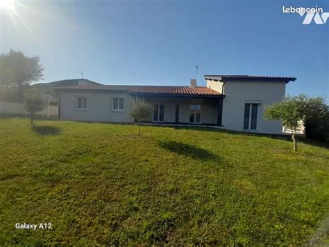 LOCATION 32 à Pavie