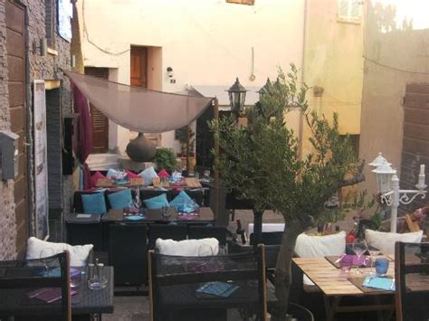 La Bodega à L'Île-Rousse