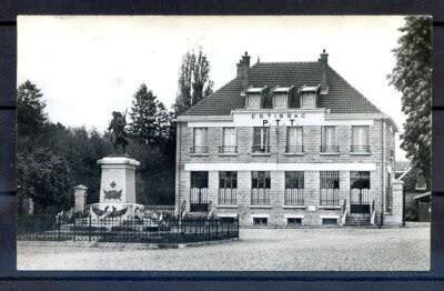 La Poste à Estissac