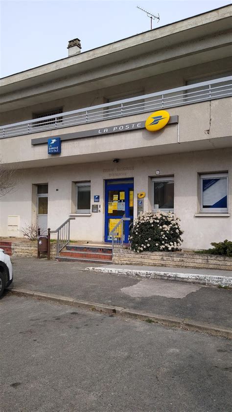 La Poste à Houdan