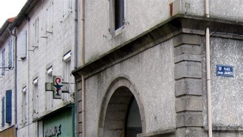 La Poste à Labastide-Rouairoux