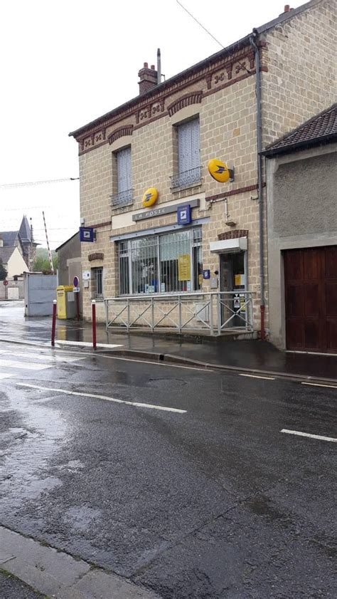 La Poste à Presles