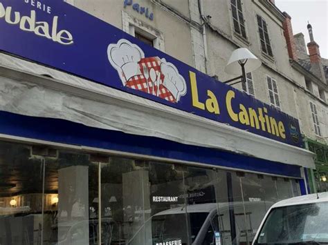 La cantine à Issoudun