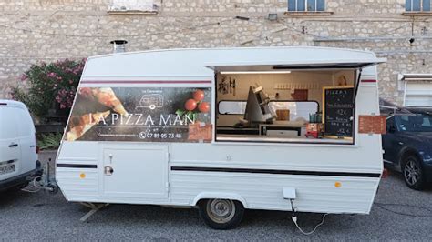 La pizza man à Nébian