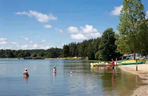 Lac de Ganivet à Lachamp-Ribennes