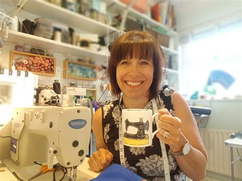 Lareen Anne Morris Clothing Alterations and Sewing Tutor